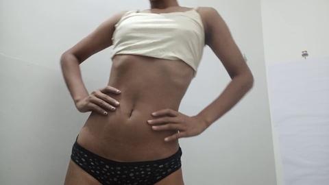 La ninfa marwadi rajasthani disfruta de sexo ardiente, masturbación de una chica india
