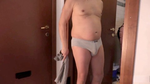 Vanessa Ladarei fa un giro con la transex Sabrina Palermo in un folle gangbang